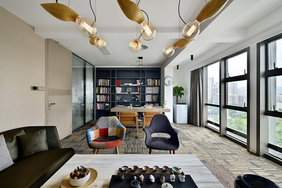 新中式風(fēng)格總經(jīng)理辦公室設(shè)計(jì)裝修圖-第4張圖片-上海古都建筑設(shè)計(jì)集團(tuán) 新中式風(fēng)格總經(jīng)理辦公室設(shè)計(jì)裝修圖-第4張圖片-上海古都建筑設(shè)計(jì)集團(tuán)