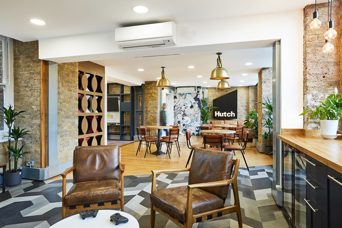 上海黃浦辦公室裝修設(shè)計-1080平游戲公司辦公室-第2張圖片-上海古都建筑設(shè)計集團(tuán) 上海黃浦辦公室裝修設(shè)計-1080平游戲公司辦公室-第2張圖片-上海古都建筑設(shè)計集團(tuán)