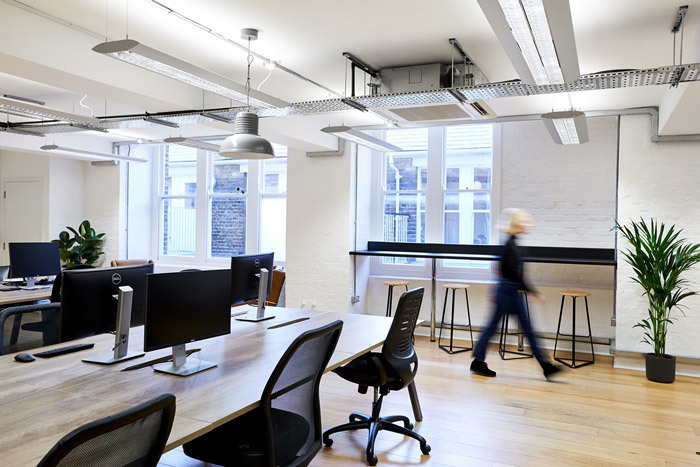 上海黃浦辦公室裝修設(shè)計-1080平游戲公司辦公室-第3張圖片-上海古都建筑設(shè)計集團(tuán) 上海黃浦辦公室裝修設(shè)計-1080平游戲公司辦公室-第3張圖片-上海古都建筑設(shè)計集團(tuán)