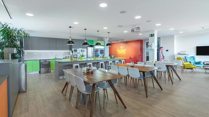 徐匯網(wǎng)絡(luò)游戲公司辦公室裝修設(shè)計案例-第2張圖片-上海古都建筑設(shè)計集團