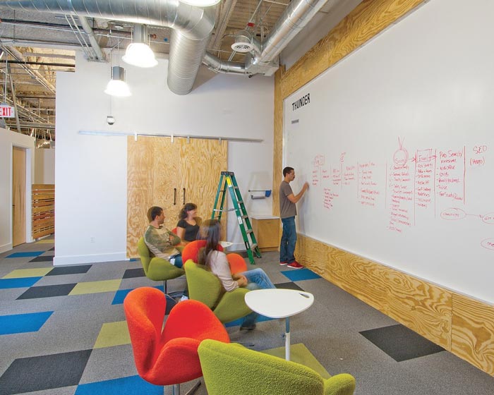 青浦字幕組工作室裝修設(shè)計(jì)案例-第4張圖片-上海古都建筑設(shè)計(jì)集團(tuán) 青浦字幕組工作室裝修設(shè)計(jì)案例-第4張圖片-上海古都建筑設(shè)計(jì)集團(tuán)