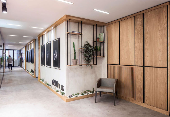 浦東時裝公司辦公室裝修設(shè)計案例-第1張圖片-上海古都建筑設(shè)計集團(tuán)