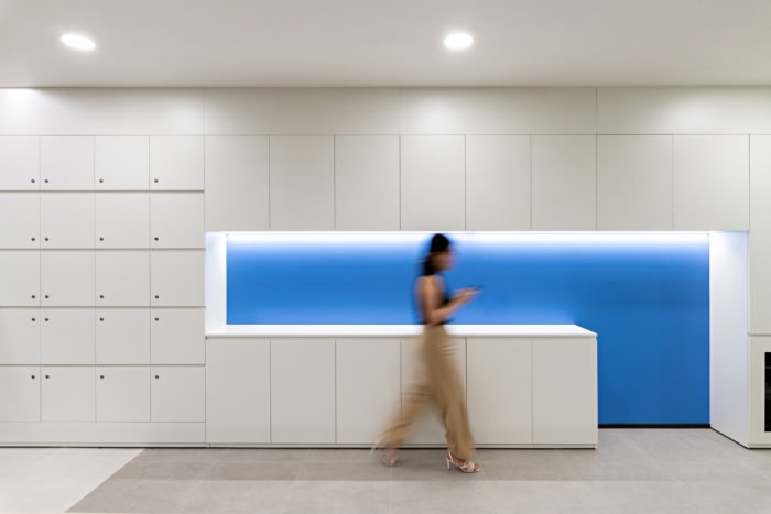 浦東新區(qū)外貿(mào)咨詢(xún)公司辦公室裝修設(shè)計(jì)-第4張圖片-上海古都建筑設(shè)計(jì)集團(tuán)