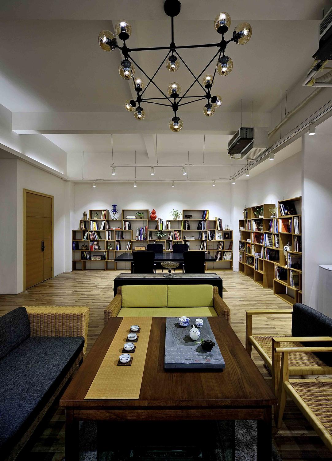 閔行區(qū)280平辦公室裝修混搭風(fēng)格設(shè)計(jì)-第5張圖片-上海古都建筑設(shè)計(jì)集團(tuán) 閔行區(qū)280平辦公室裝修混搭風(fēng)格設(shè)計(jì)-第5張圖片-上海古都建筑設(shè)計(jì)集團(tuán)