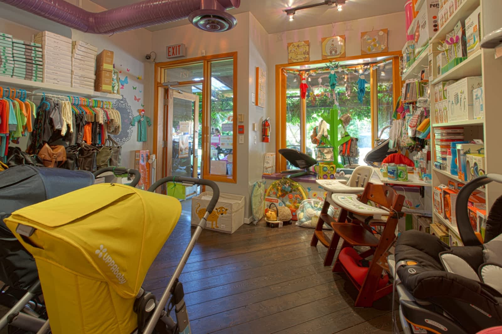 青浦區(qū)20平辦公室裝修孕嬰店裝修設計-第2張圖片-上海古都建筑設計集團