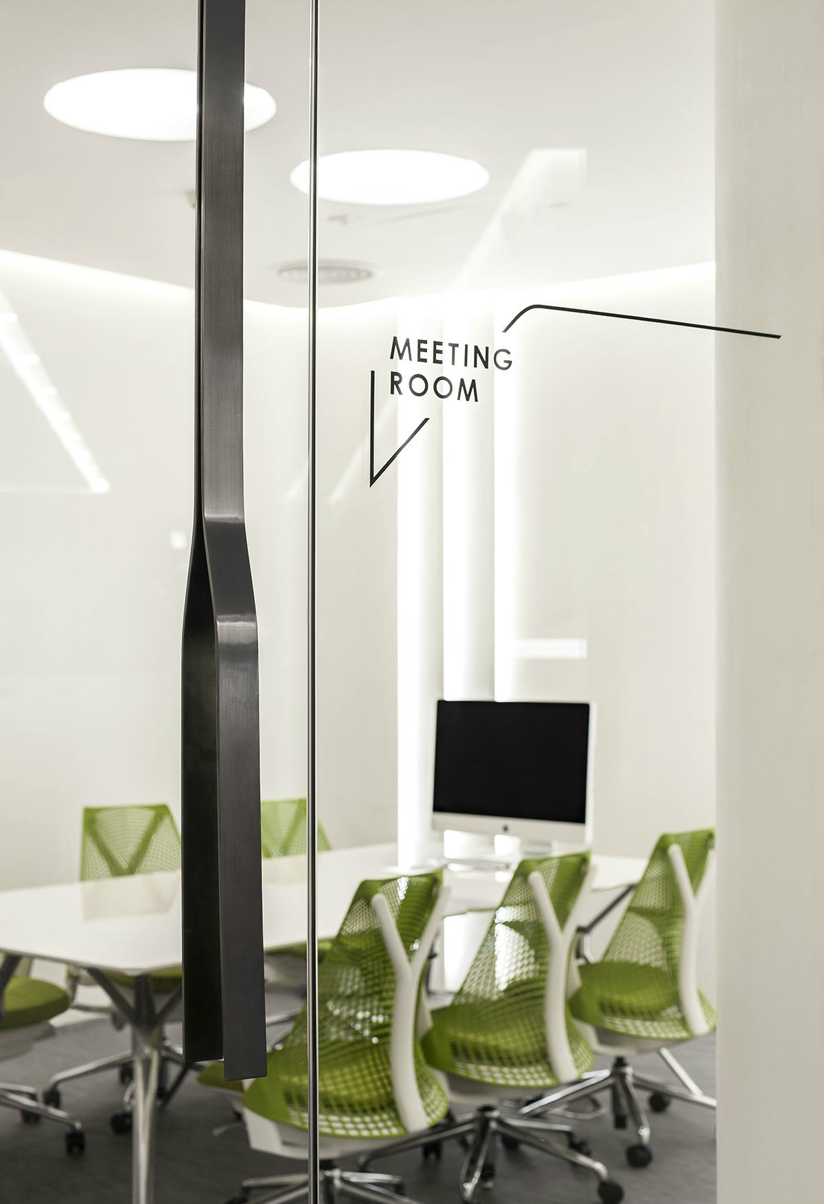 徐匯區(qū)高檔辦公室裝修設(shè)計-第3張圖片-上海古都建筑設(shè)計集團(tuán) 徐匯區(qū)高檔辦公室裝修設(shè)計-第3張圖片-上海古都建筑設(shè)計集團(tuán)