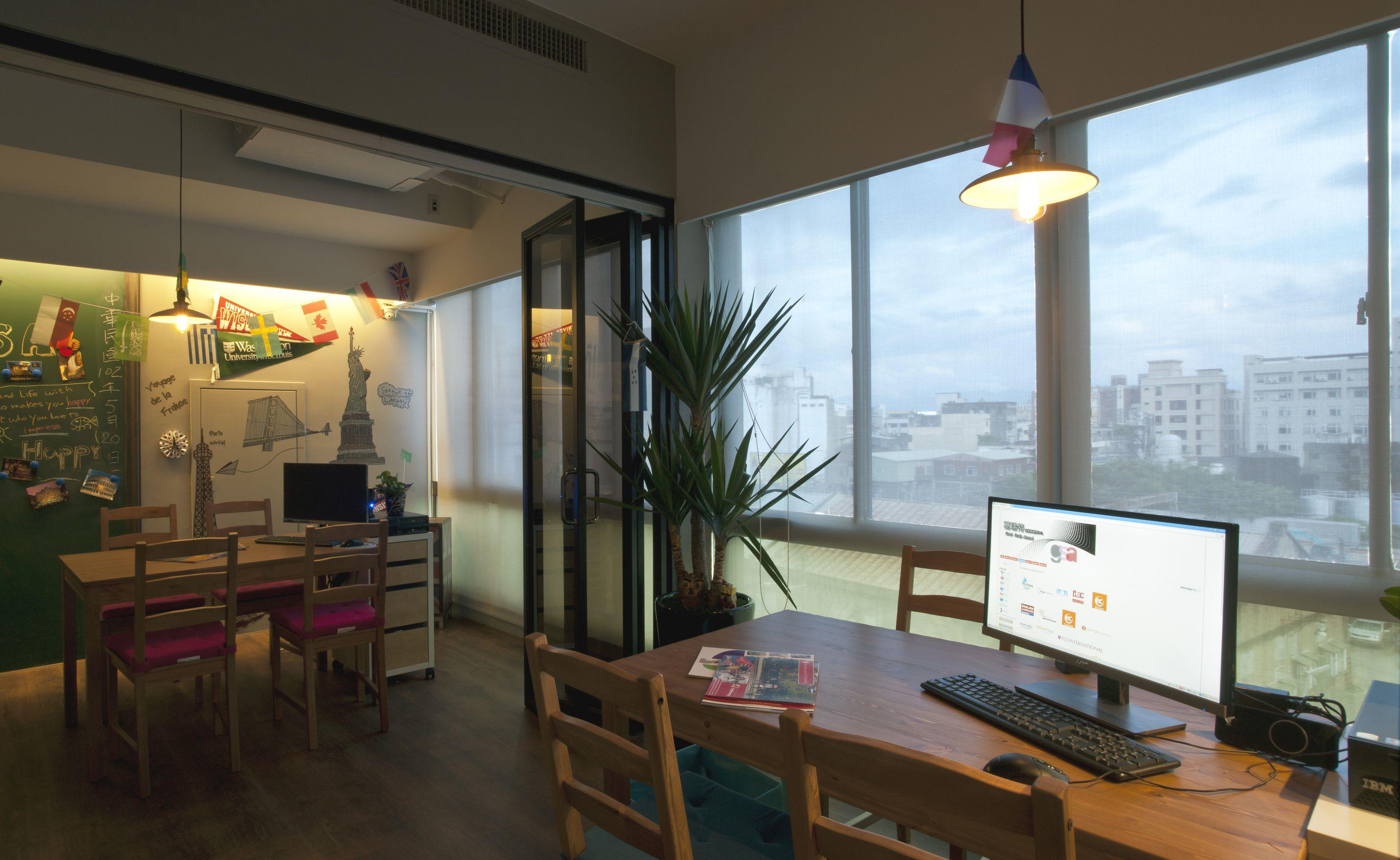 黃浦區(qū)觀景辦公室裝修設計-第8張圖片-上海古都建筑設計集團 黃浦區(qū)觀景辦公室裝修設計-第8張圖片-上海古都建筑設計集團