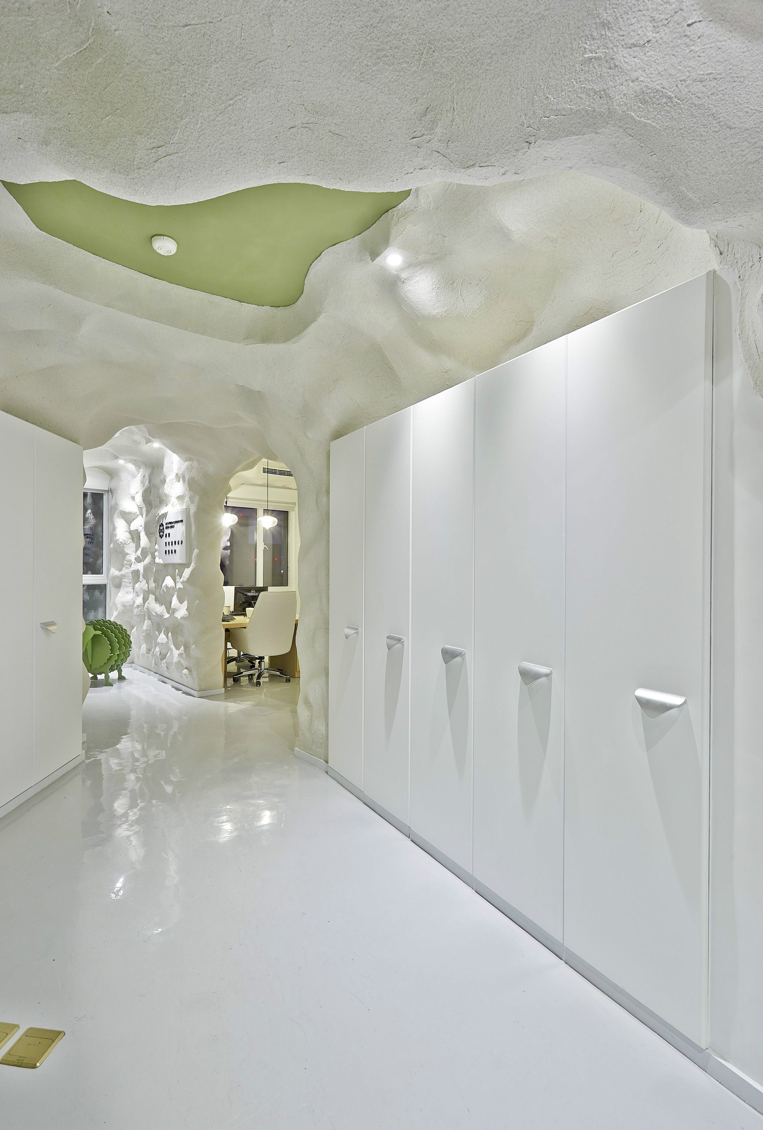 上海山洞風格辦公室裝修設(shè)計效果圖-第5張圖片-上海古都建筑設(shè)計集團 上海山洞風格辦公室裝修設(shè)計效果圖-第5張圖片-上海古都建筑設(shè)計集團