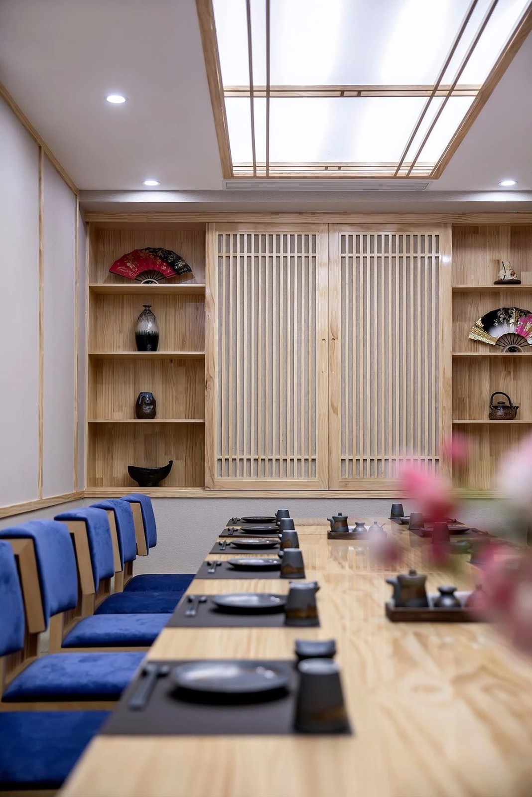 普陀區(qū)日料餐廳辦公室裝修設(shè)計-第6張圖片-上海古都建筑設(shè)計集團 普陀區(qū)日料餐廳辦公室裝修設(shè)計-第6張圖片-上海古都建筑設(shè)計集團