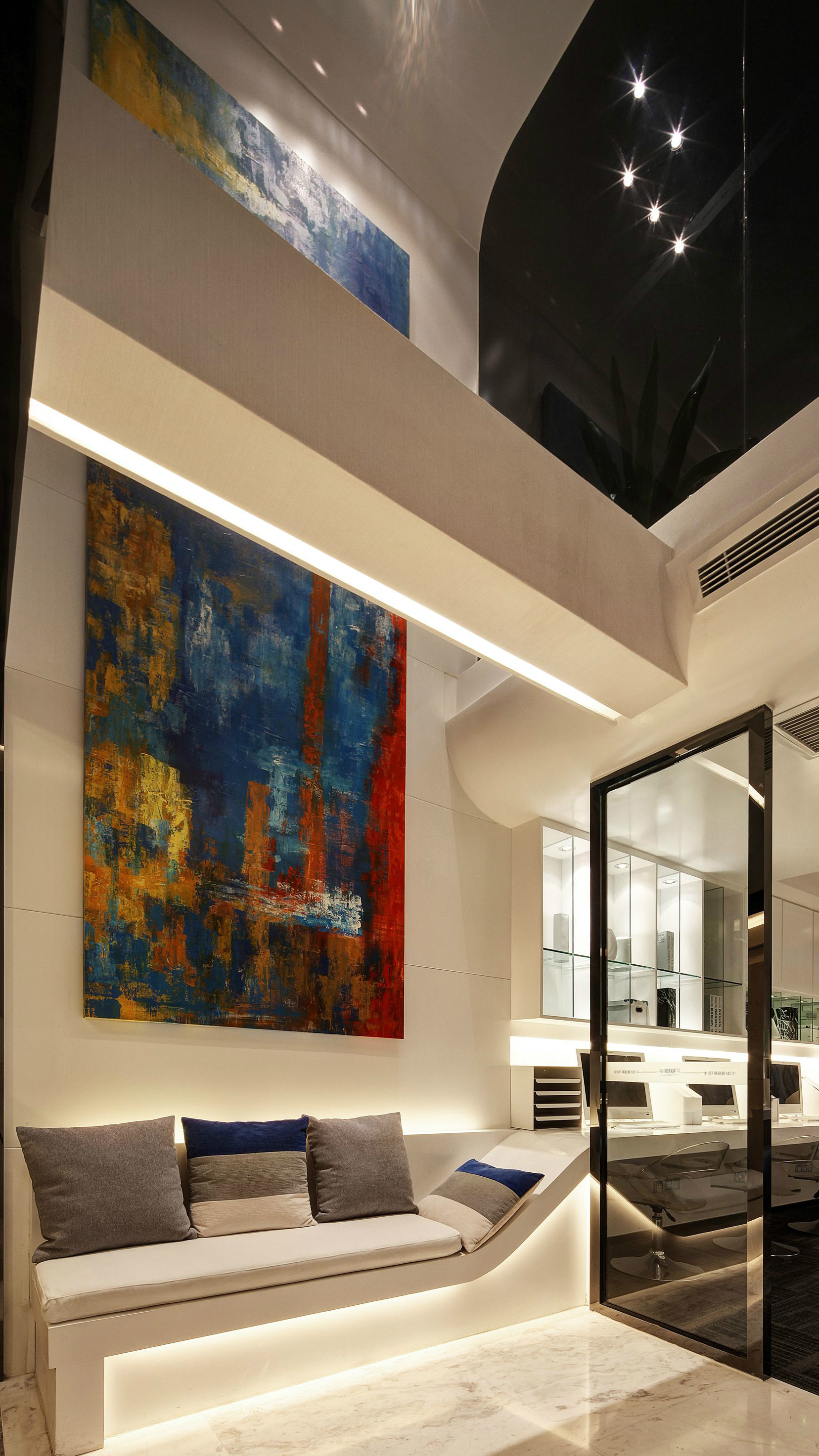 黃浦區(qū)英倫風格辦公室裝修設計-第1張圖片-上海古都建筑設計集團 黃浦區(qū)英倫風格辦公室裝修設計-第1張圖片-上海古都建筑設計集團