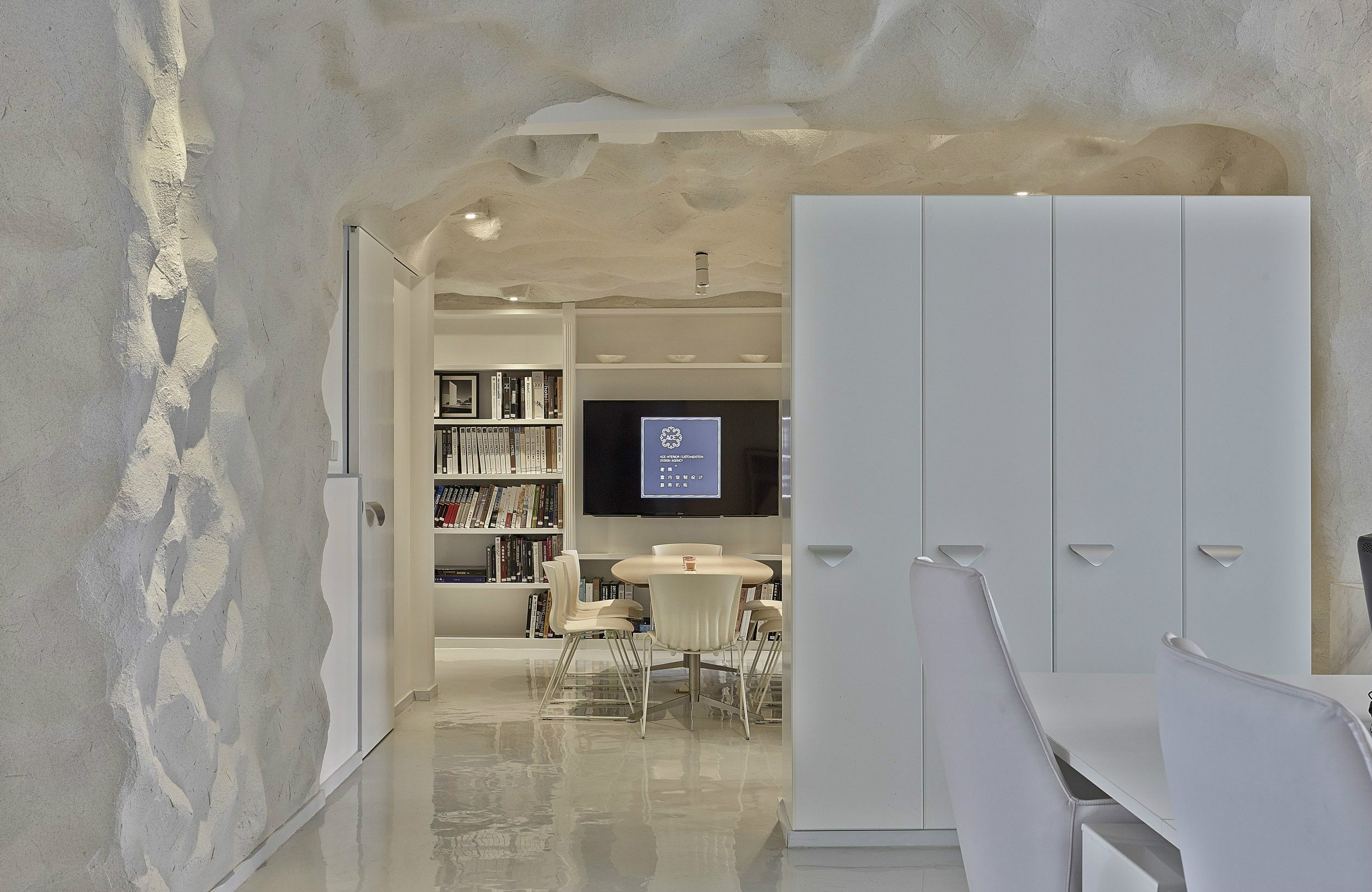 上海復(fù)古山洞風格辦公室裝修設(shè)計-第3張圖片-上海古都建筑設(shè)計集團