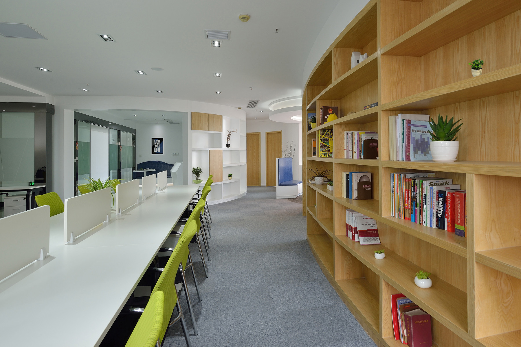 青浦區(qū)辦公室裝修簡約風(fēng)設(shè)計-第3張圖片-上海古都建筑設(shè)計集團 青浦區(qū)辦公室裝修簡約風(fēng)設(shè)計-第3張圖片-上海古都建筑設(shè)計集團