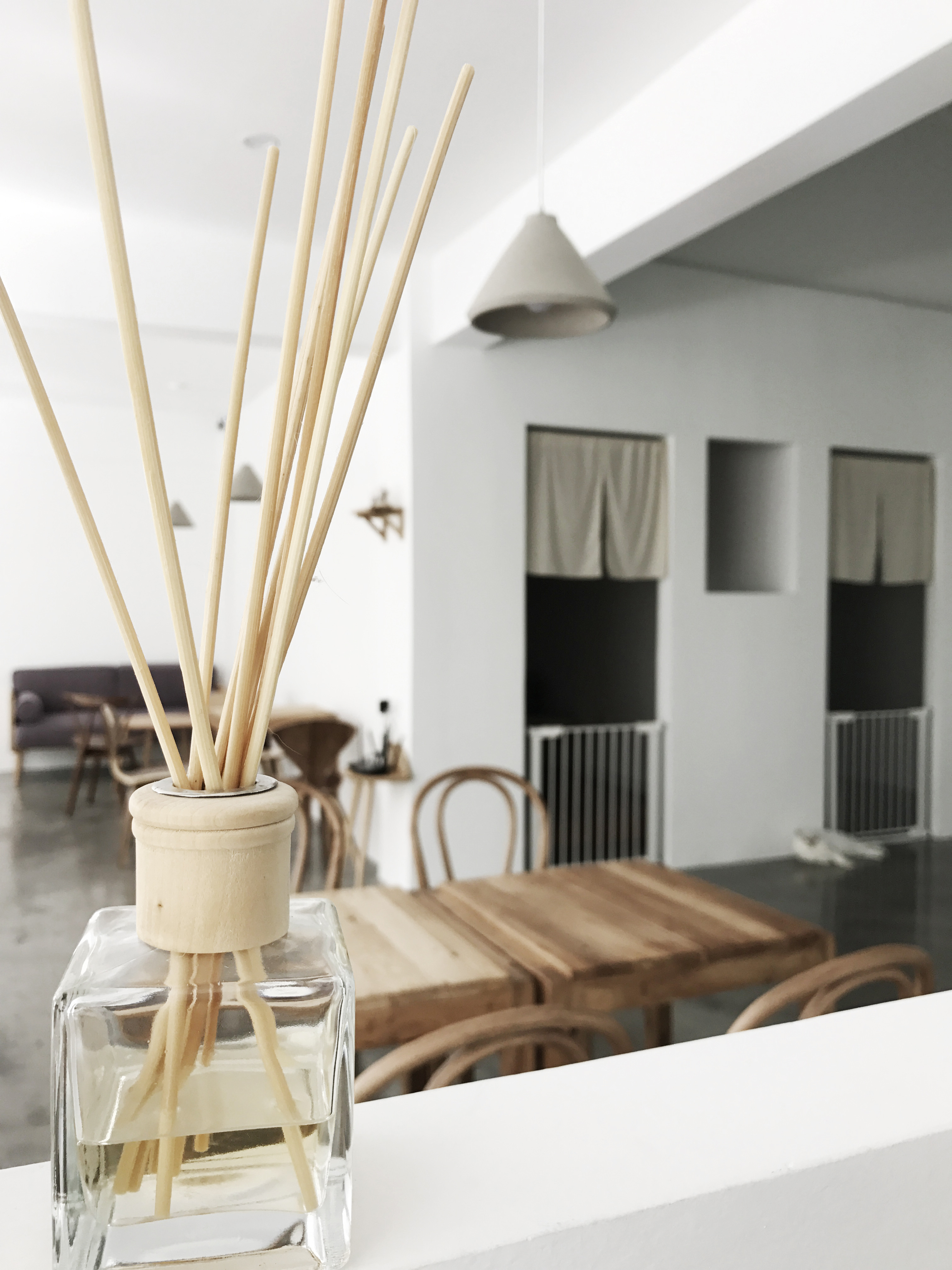 黃浦區(qū)簡約風(fēng)格貓咖廳裝修設(shè)計(jì)-第4張圖片-上海古都建筑設(shè)計(jì)集團(tuán)