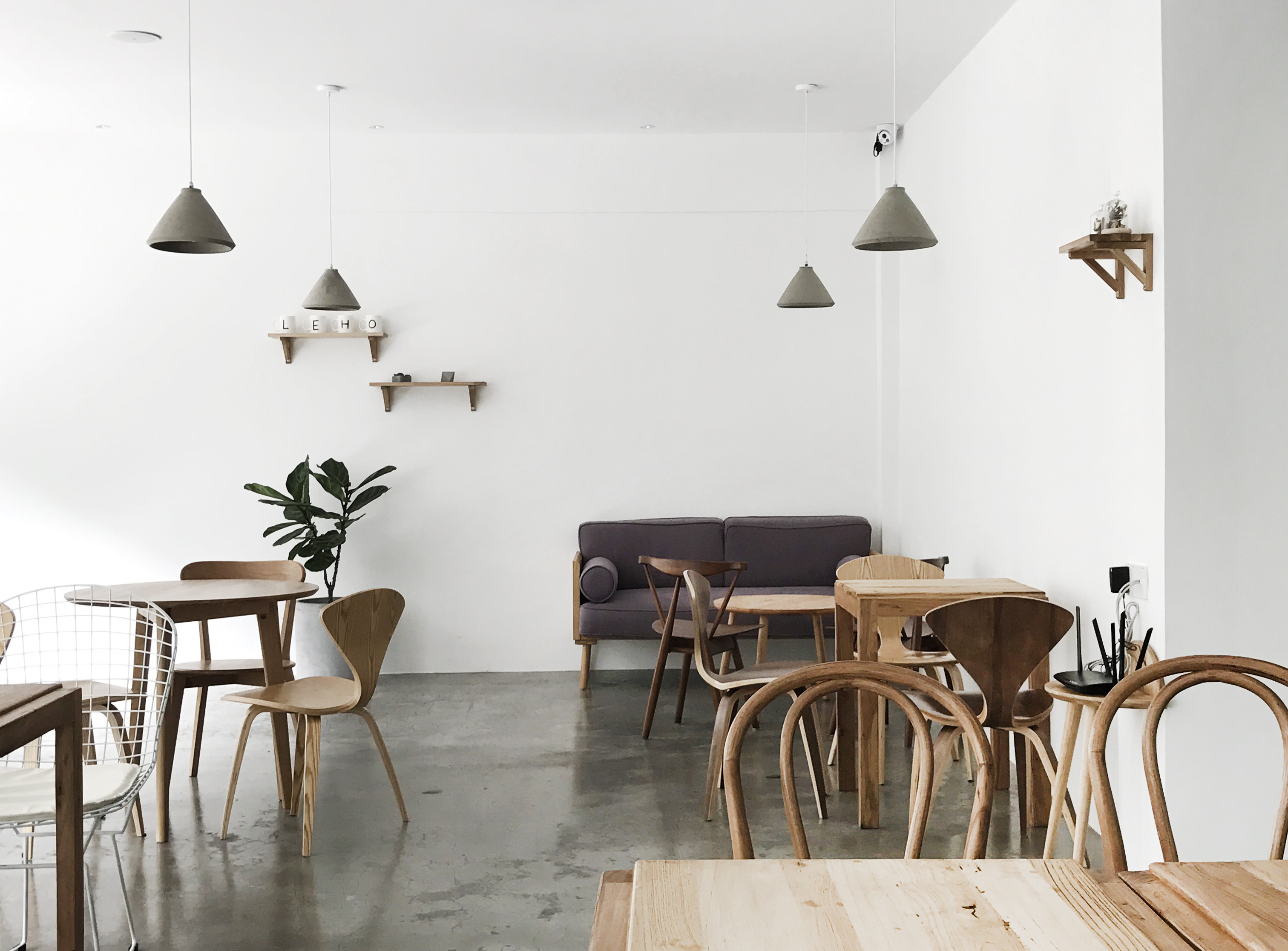 黃浦區(qū)簡約風(fēng)格貓咖廳裝修設(shè)計(jì)-第6張圖片-上海古都建筑設(shè)計(jì)集團(tuán)