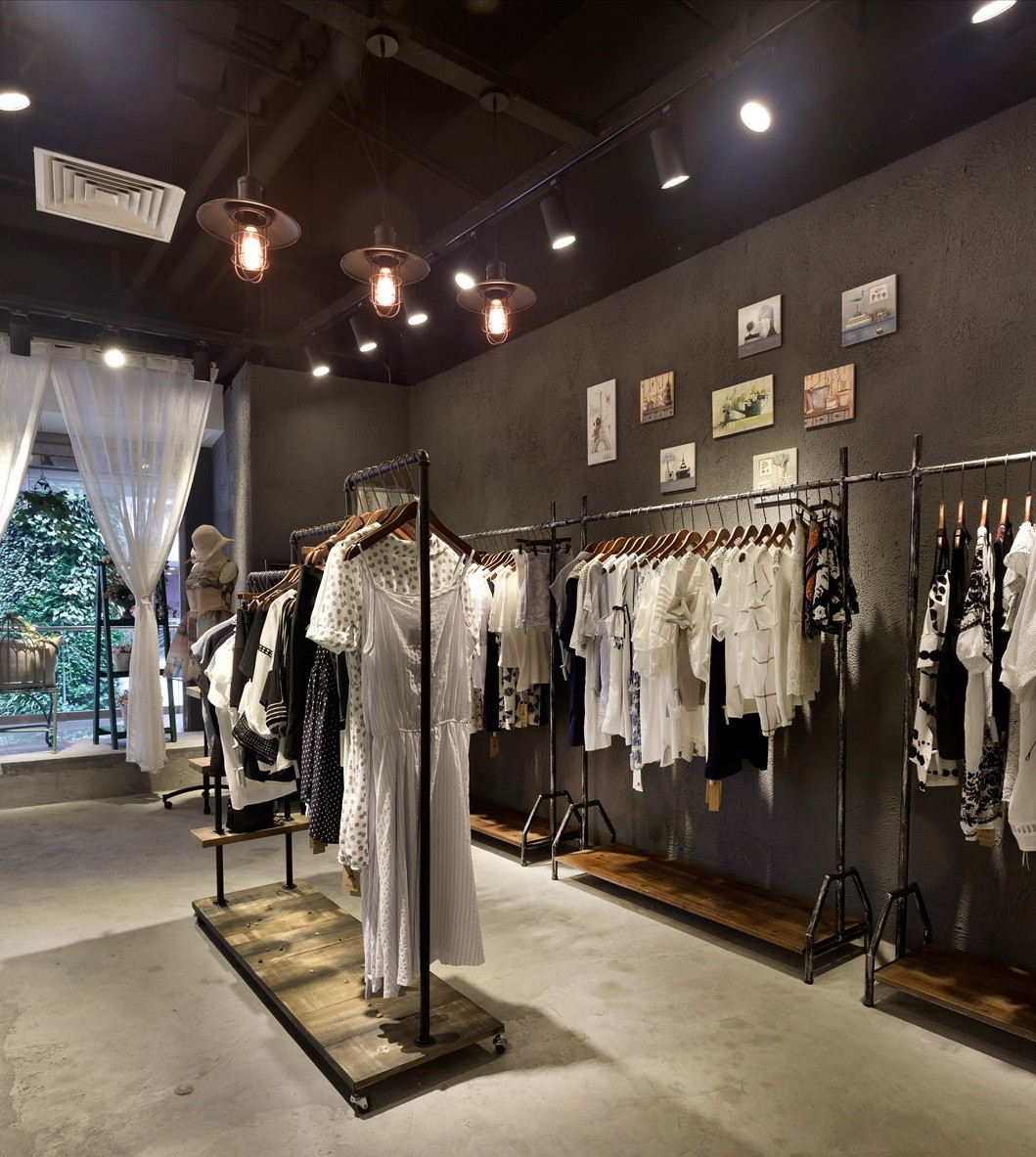 loft風(fēng)格女裝店裝修設(shè)計(jì)-第2張圖片-上海古都建筑設(shè)計(jì)集團(tuán) loft風(fēng)格女裝店裝修設(shè)計(jì)-第2張圖片-上海古都建筑設(shè)計(jì)集團(tuán)