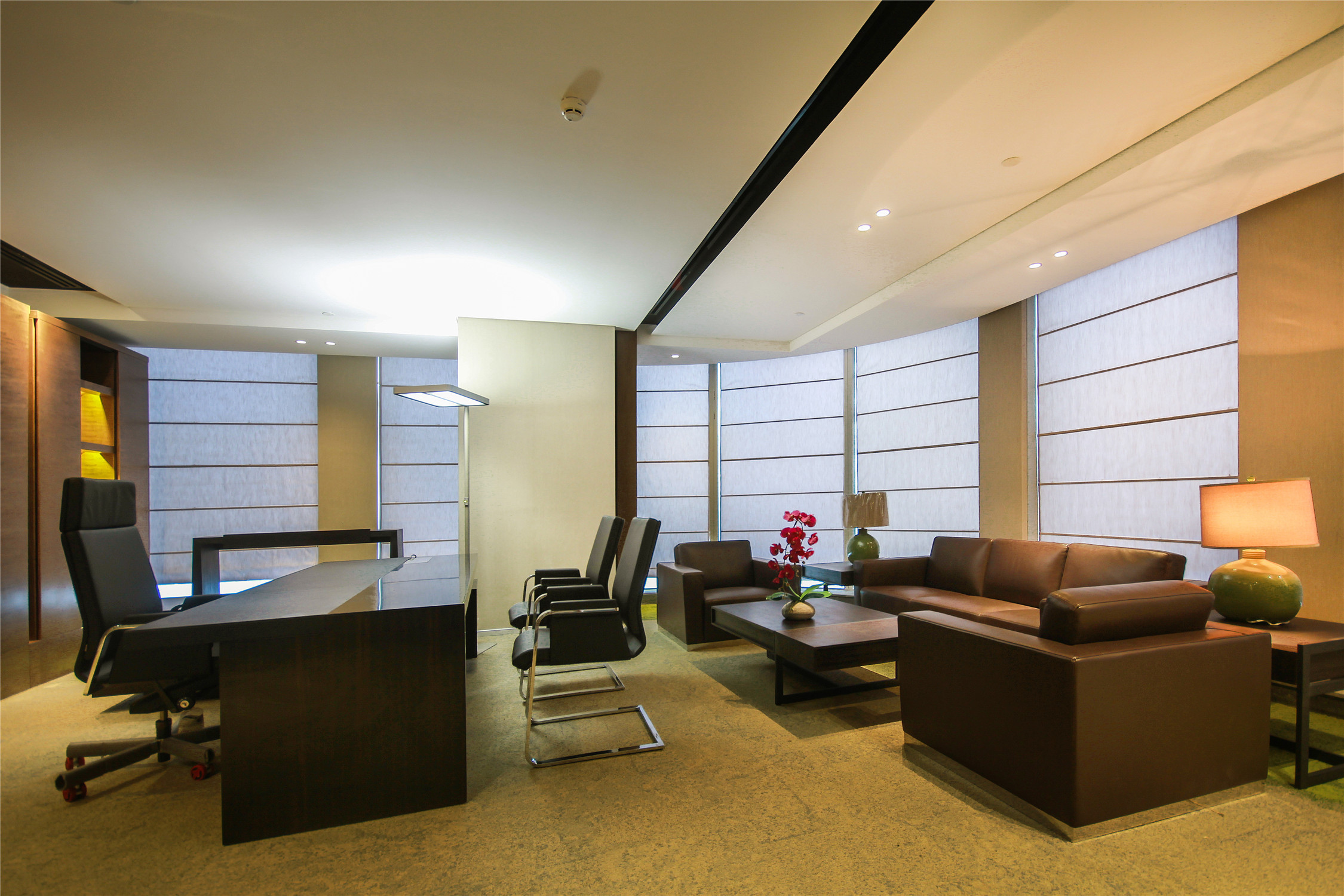 嘉定區(qū)現(xiàn)代簡約辦公室裝修設(shè)計-第4張圖片-上海古都建筑設(shè)計集團 嘉定區(qū)現(xiàn)代簡約辦公室裝修設(shè)計-第4張圖片-上海古都建筑設(shè)計集團