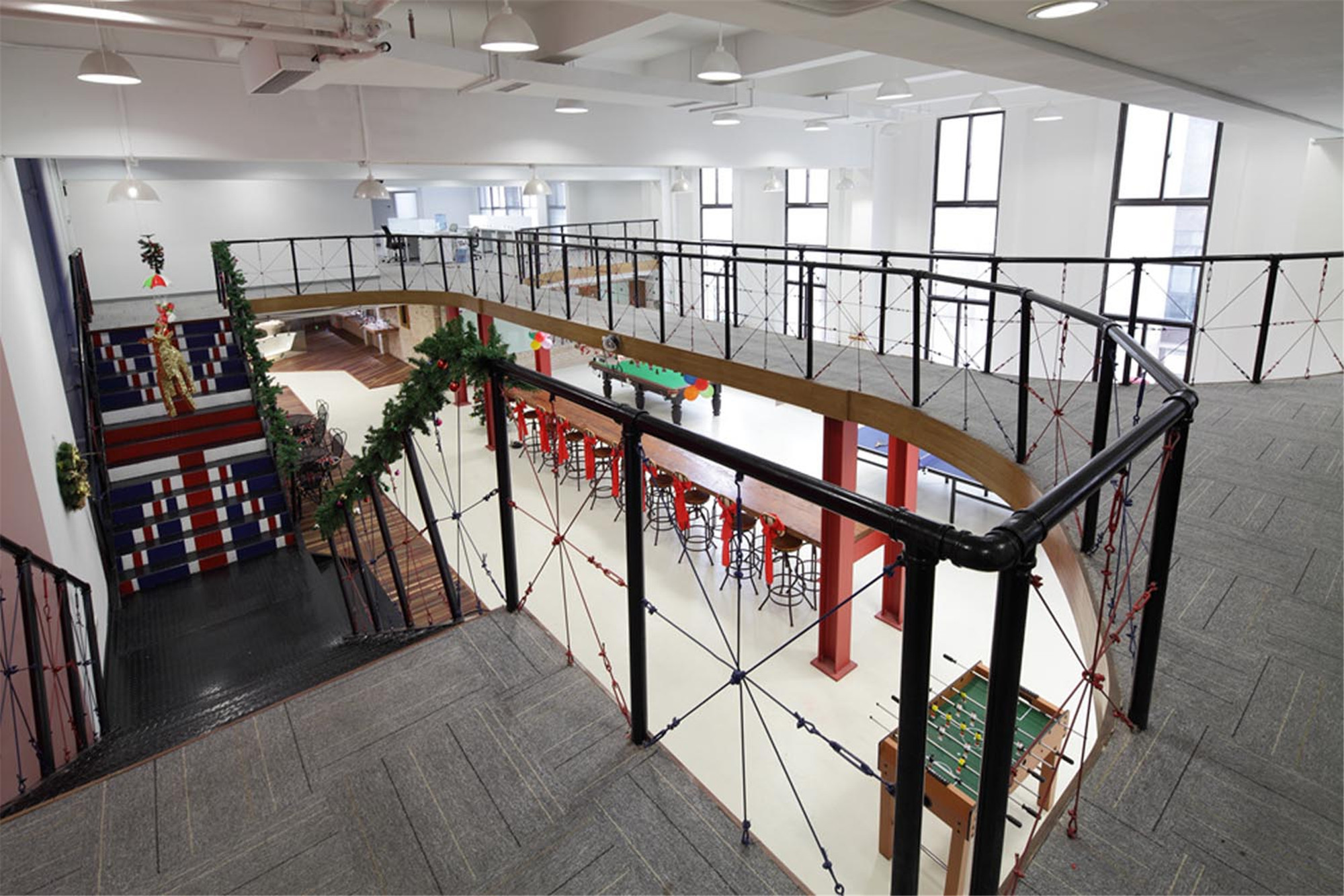 青浦區(qū)Loft創(chuàng)意辦公室裝修設(shè)計(jì)-第3張圖片-上海古都建筑設(shè)計(jì)集團(tuán) 青浦區(qū)Loft創(chuàng)意辦公室裝修設(shè)計(jì)-第3張圖片-上海古都建筑設(shè)計(jì)集團(tuán)