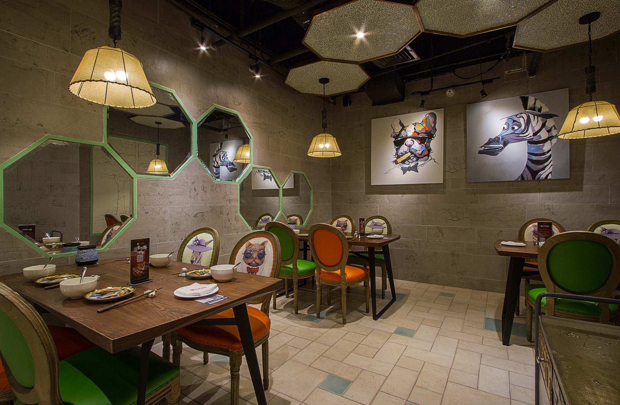 懷舊風(fēng)格茶餐廳裝修設(shè)計-第5張圖片-上海古都建筑設(shè)計集團(tuán)