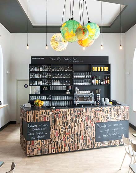 文藝風格咖啡廳裝修設(shè)計效果圖-第3張圖片-上海古都建筑設(shè)計集團