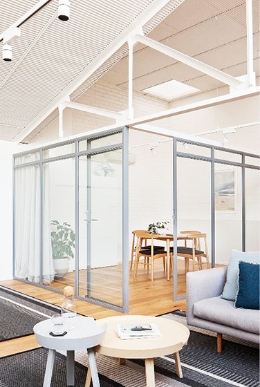 簡約明亮辦公室裝修設(shè)計效果圖-第2張圖片-上海古都建筑設(shè)計集團 簡約明亮辦公室裝修設(shè)計效果圖-第2張圖片-上海古都建筑設(shè)計集團