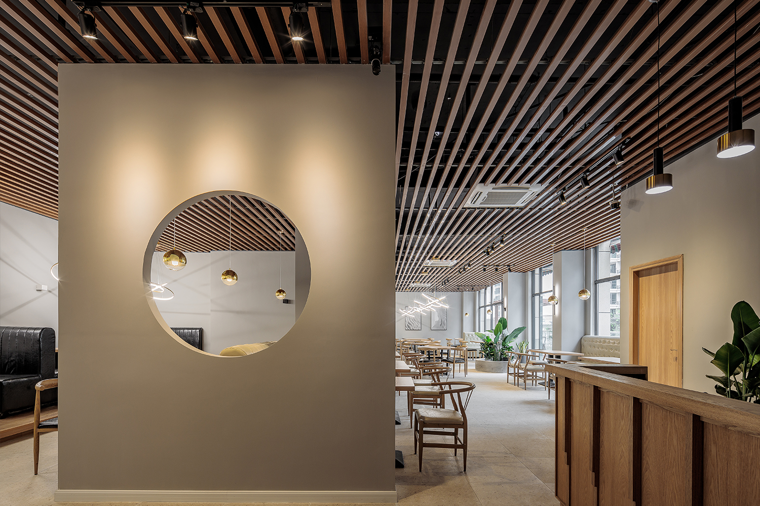 黃浦區(qū)復(fù)古中餐廳裝修設(shè)計(jì)-第2張圖片-上海古都建筑設(shè)計(jì)集團(tuán)