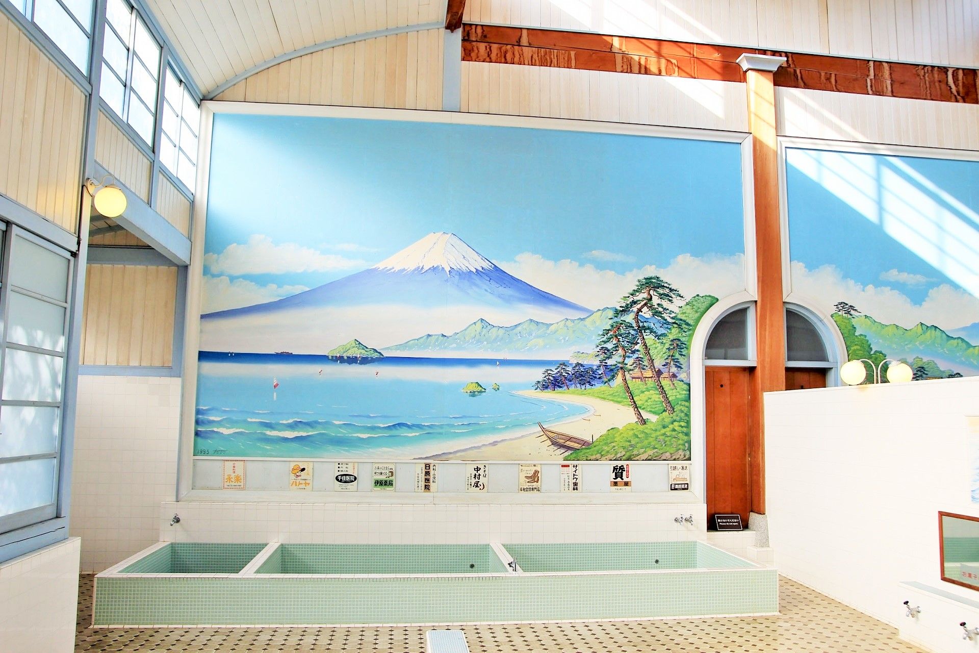 清新日式澡堂裝修設(shè)計(jì)-第2張圖片-上海古都建筑設(shè)計(jì)集團(tuán) 清新日式澡堂裝修設(shè)計(jì)-第2張圖片-上海古都建筑設(shè)計(jì)集團(tuán)