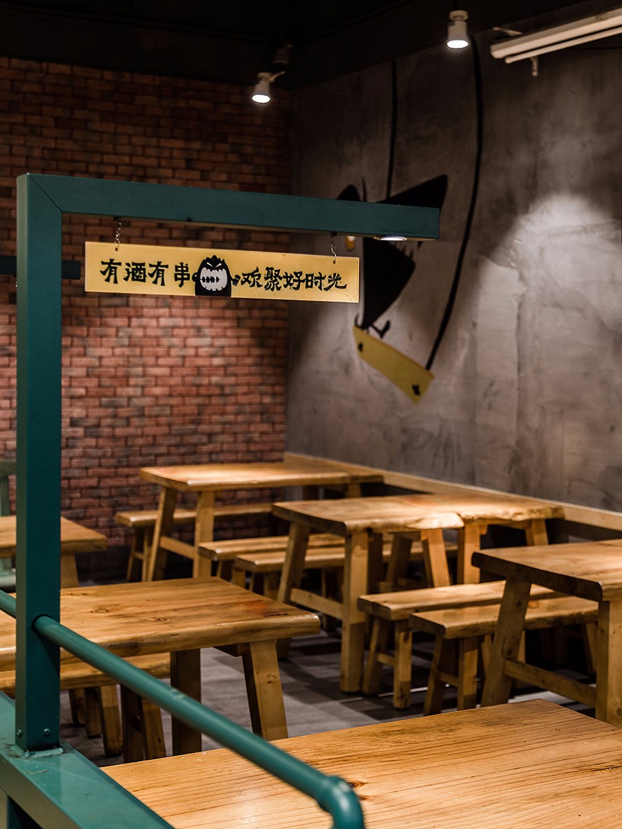 全木風(fēng)格燒烤店裝修設(shè)計-第5張圖片-上海古都建筑設(shè)計集團