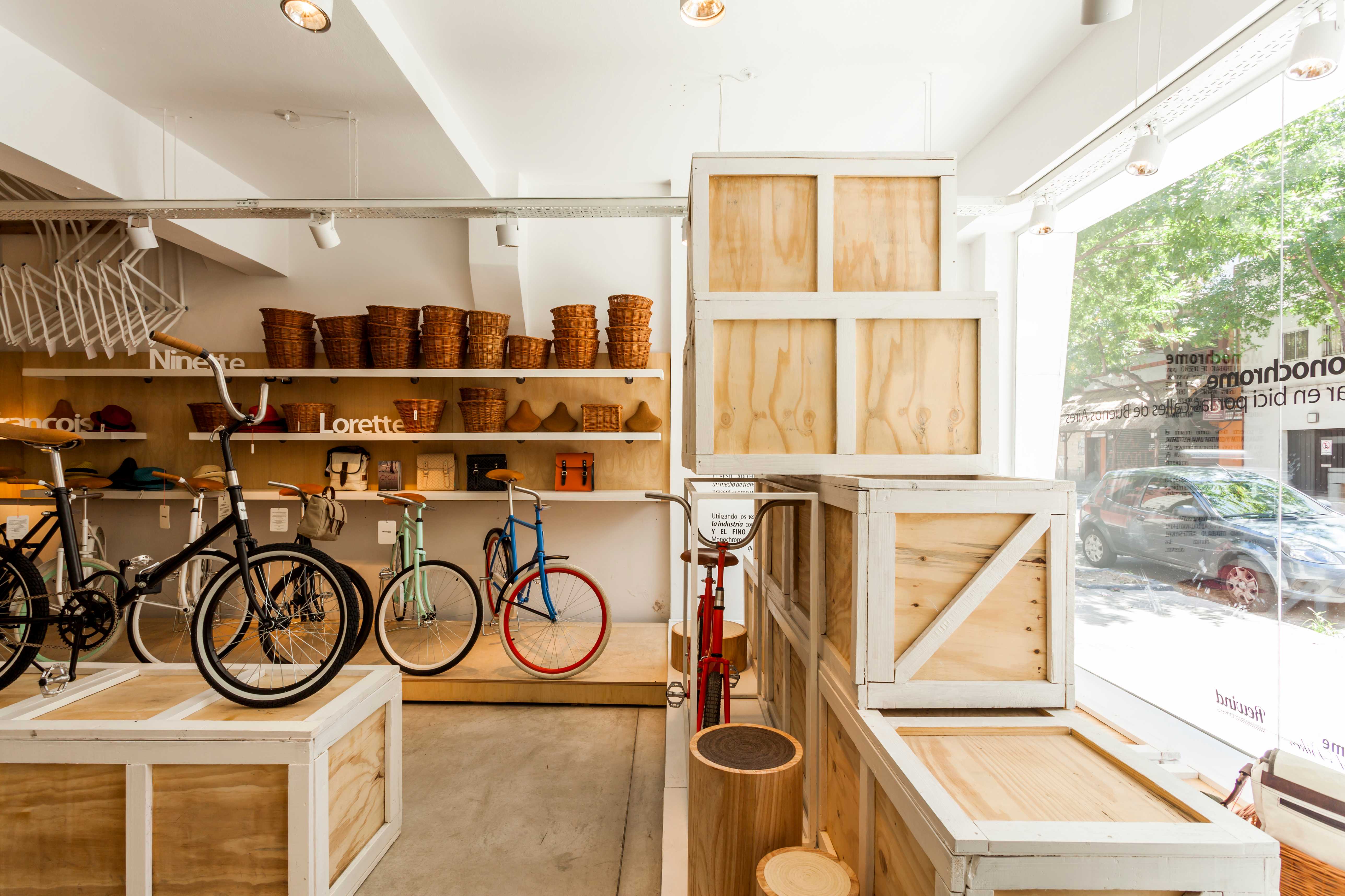 原木簡約風格自行車店裝修設計-第5張圖片-上海古都建筑設計集團