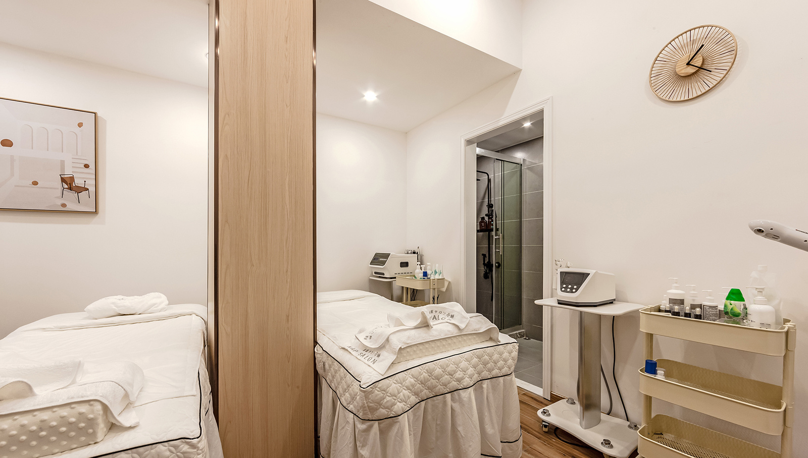 日式簡(jiǎn)約美容院裝修設(shè)計(jì)-第1張圖片-上海古都建筑設(shè)計(jì)集團(tuán)