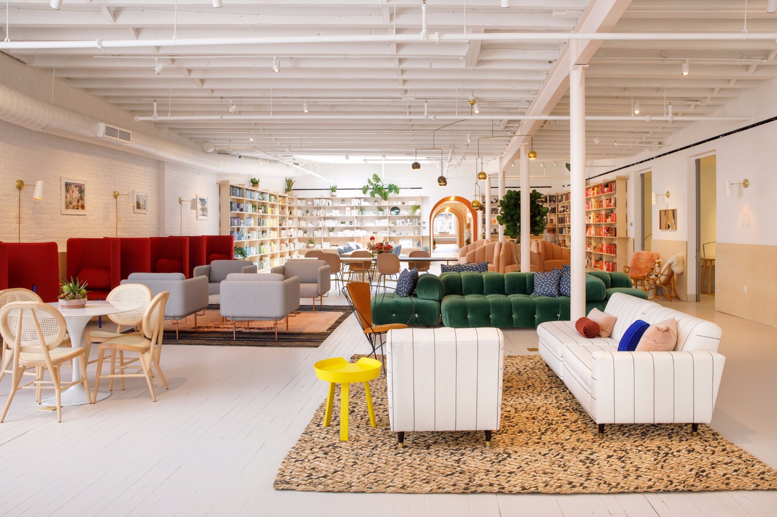 時尚女性轟趴館裝修設(shè)計-第2張圖片-上海古都建筑設(shè)計集團(tuán)