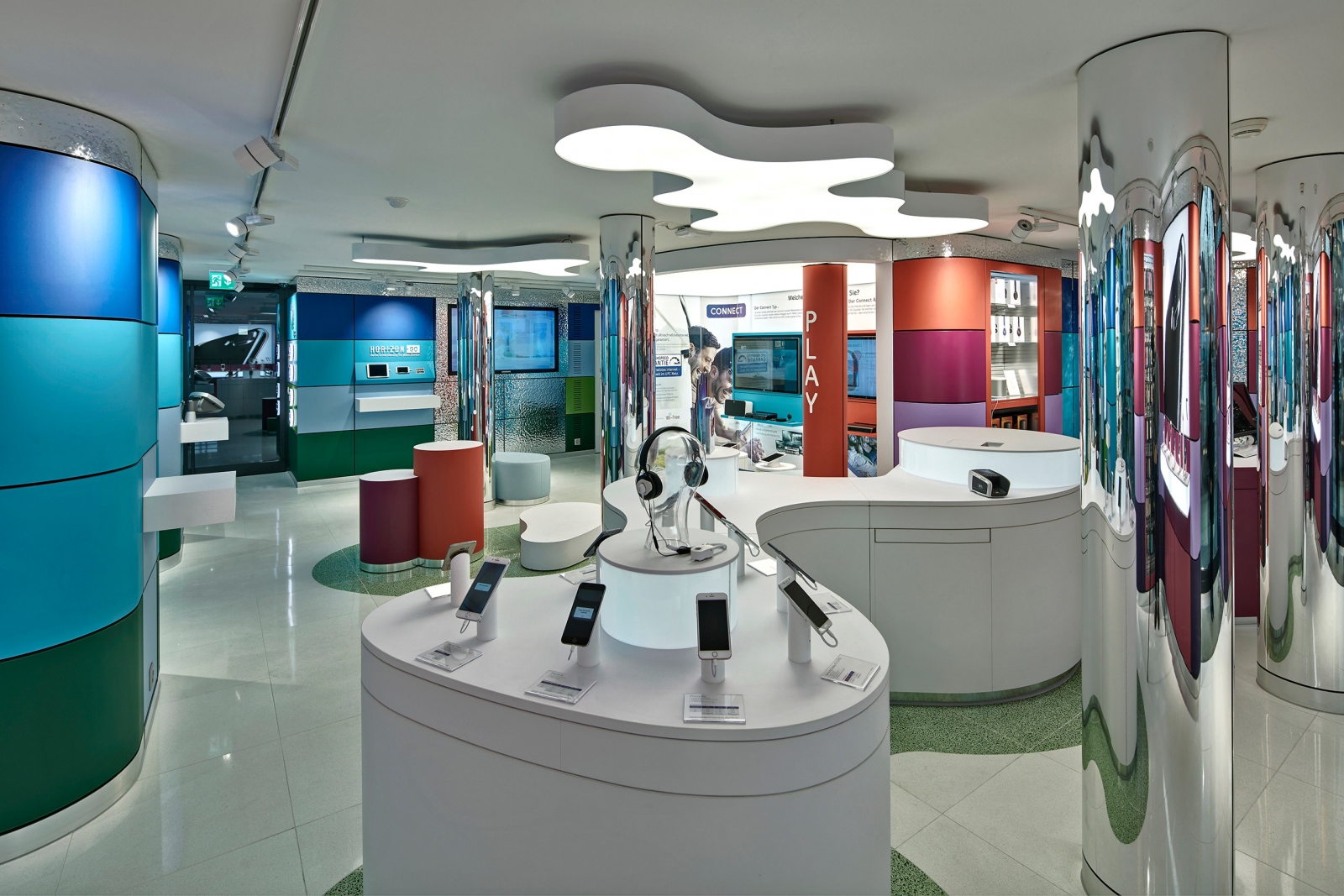 高檔創(chuàng)意手機(jī)店裝修設(shè)計(jì)-第2張圖片-上海古都建筑設(shè)計(jì)集團(tuán) 高檔創(chuàng)意手機(jī)店裝修設(shè)計(jì)-第2張圖片-上海古都建筑設(shè)計(jì)集團(tuán)