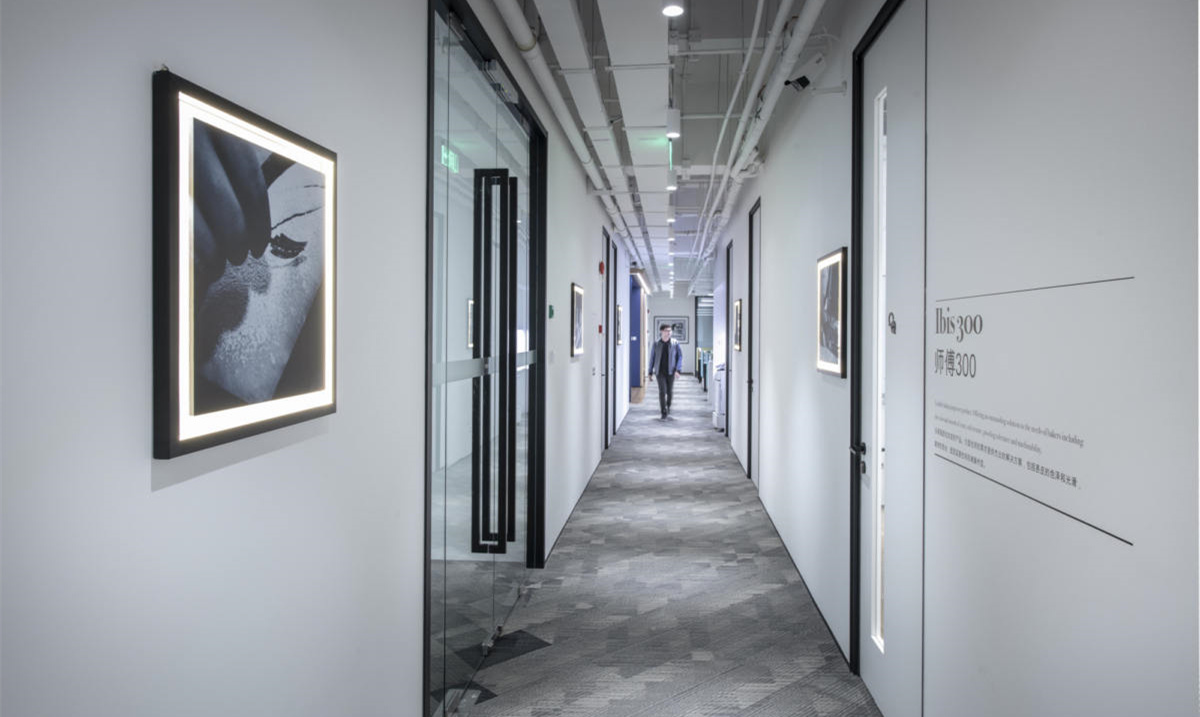 公共科技風(fēng)格辦公室裝修設(shè)計-第3張圖片-上海古都建筑設(shè)計集團 公共科技風(fēng)格辦公室裝修設(shè)計-第3張圖片-上海古都建筑設(shè)計集團