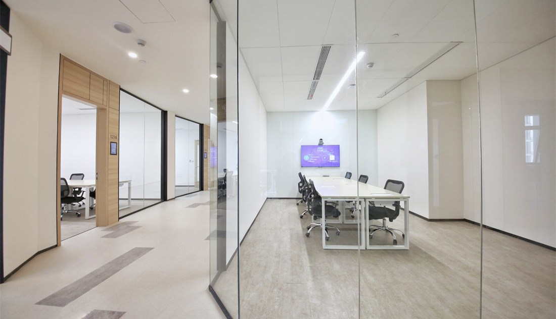 科技簡(jiǎn)約風(fēng)格辦公室裝修設(shè)計(jì)-第4張圖片-上海古都建筑設(shè)計(jì)集團(tuán) 科技簡(jiǎn)約風(fēng)格辦公室裝修設(shè)計(jì)-第4張圖片-上海古都建筑設(shè)計(jì)集團(tuán)