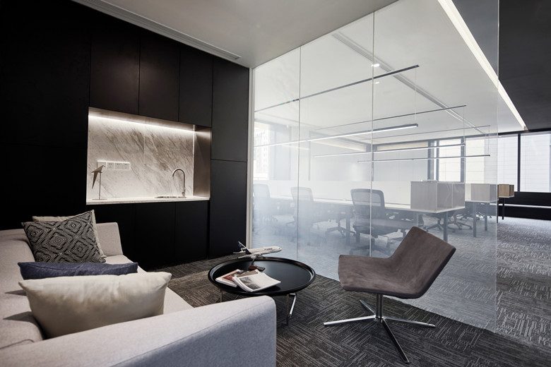 徐匯2000平金融公司辦公室設(shè)計效果-第4張圖片-上海古都建筑設(shè)計集團