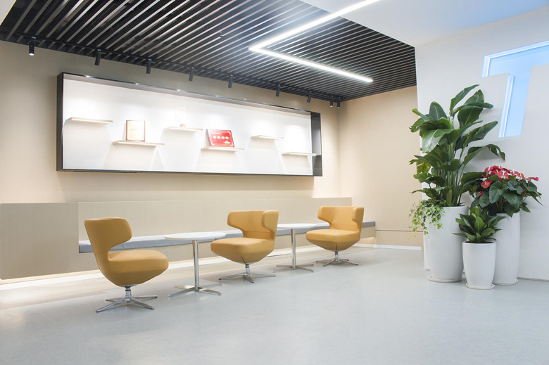 4800平科技有限公司辦公室設計效果-第1張圖片-上海古都建筑設計集團 4800平科技有限公司辦公室設計效果-第1張圖片-上海古都建筑設計集團