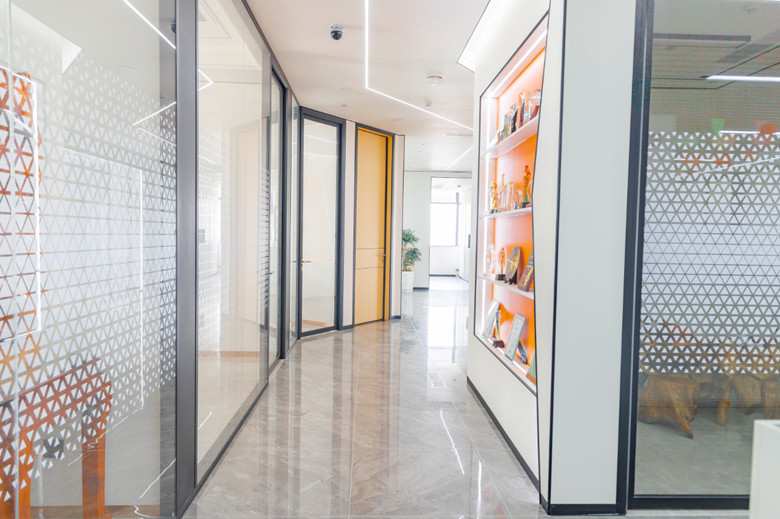 黃浦5800平米信息科技公司辦公室裝修-第2張圖片-上海古都建筑設(shè)計集團 黃浦5800平米信息科技公司辦公室裝修-第2張圖片-上海古都建筑設(shè)計集團