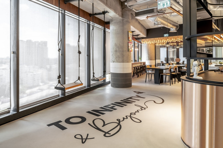 金融科技公司辦公室設(shè)計裝潢效果-辦公室裝修設(shè)計效果圖-第3張圖片-上海古都建筑設(shè)計集團(tuán)