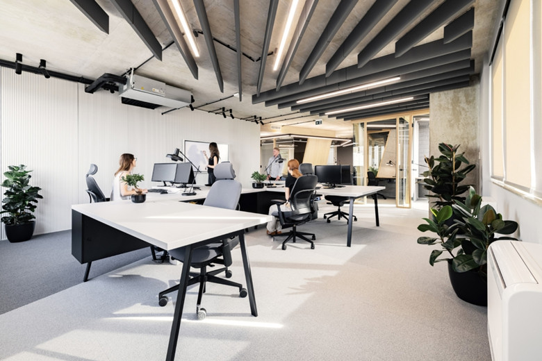 創(chuàng)意風(fēng)格金融公司辦公空間設(shè)計方案-辦公室裝修設(shè)計效果圖-第3張圖片-上海古都建筑設(shè)計集團(tuán)