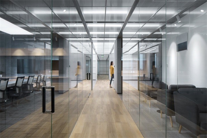 2000平廣告公司高端辦公室設計效果-第3張圖片-上海古都建筑設計集團 2000平廣告公司高端辦公室設計效果-第3張圖片-上海古都建筑設計集團